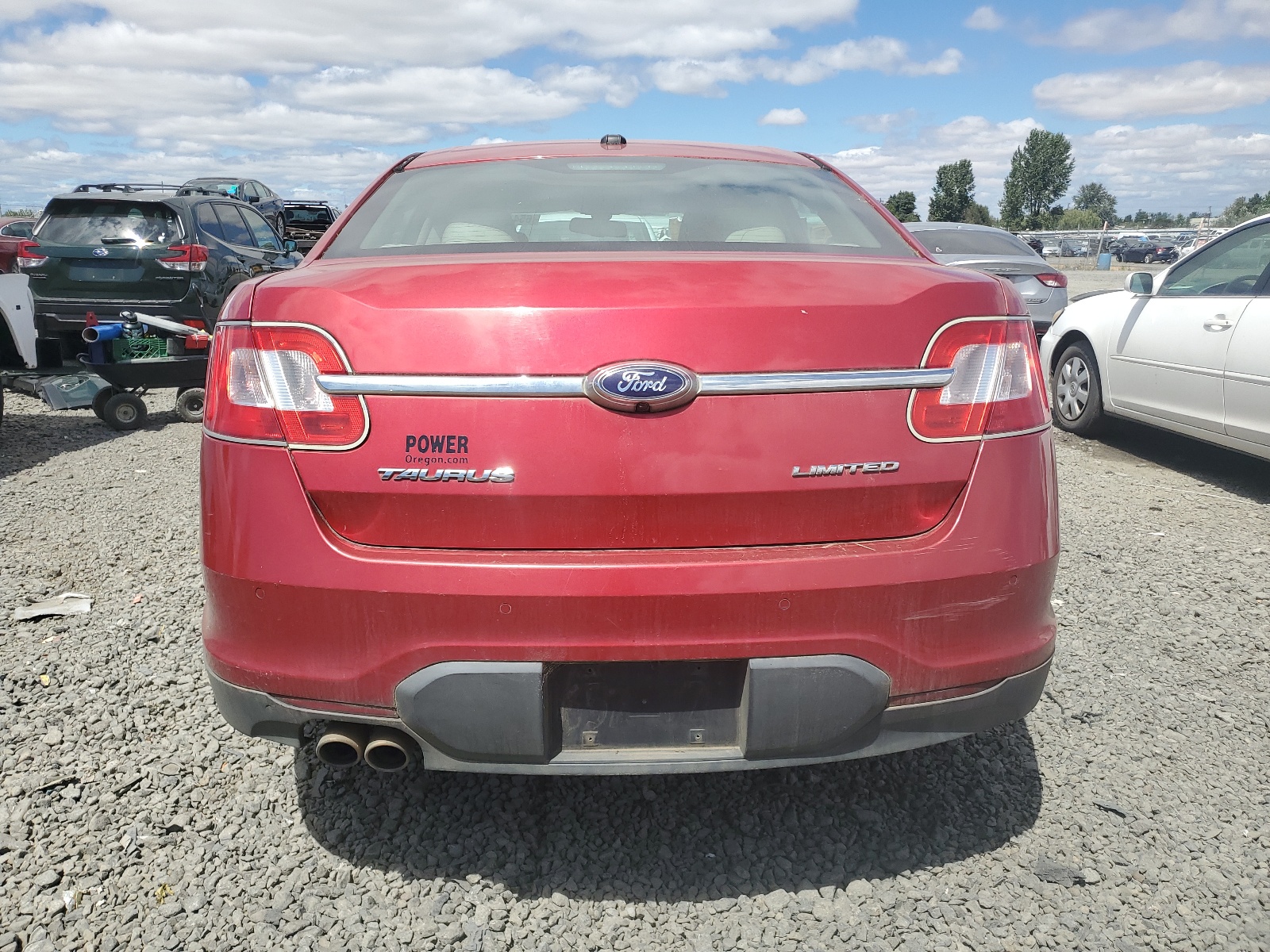 1FAHP2FW4BG111608 2011 Ford Taurus Limited