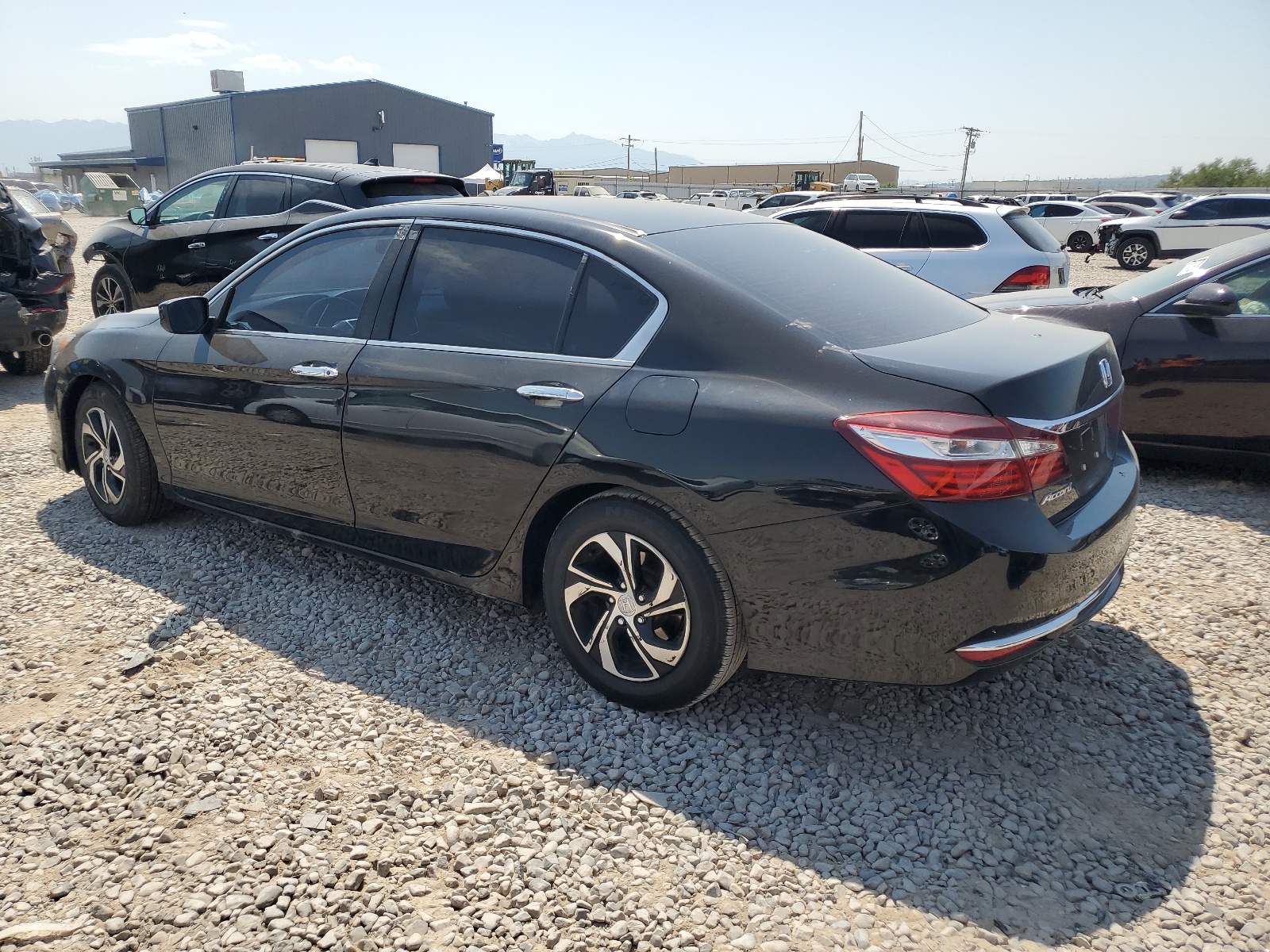 2017 Honda Accord Lx vin: 1HGCR2F31HA216379