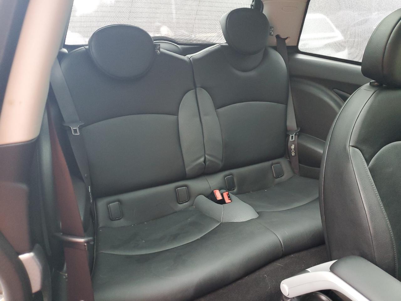 2007 Mini Cooper S VIN: WMWMF73587TT85944 Lot: 64271404