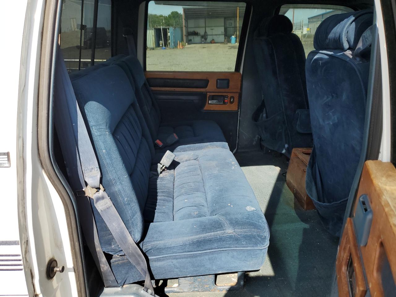 1994 GMC Sierra K3500 VIN: 1GTHK33N0RJ734876 Lot: 61840914