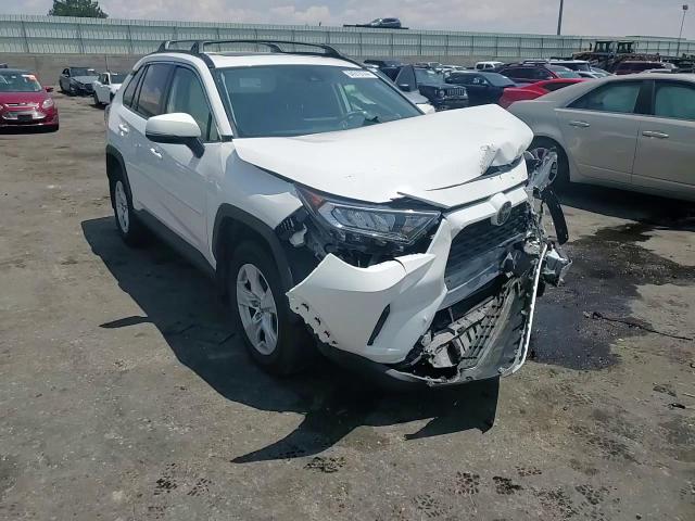 2020 Toyota Rav4 Xle VIN: JTMW1RFV3LD058700 Lot: 64319744