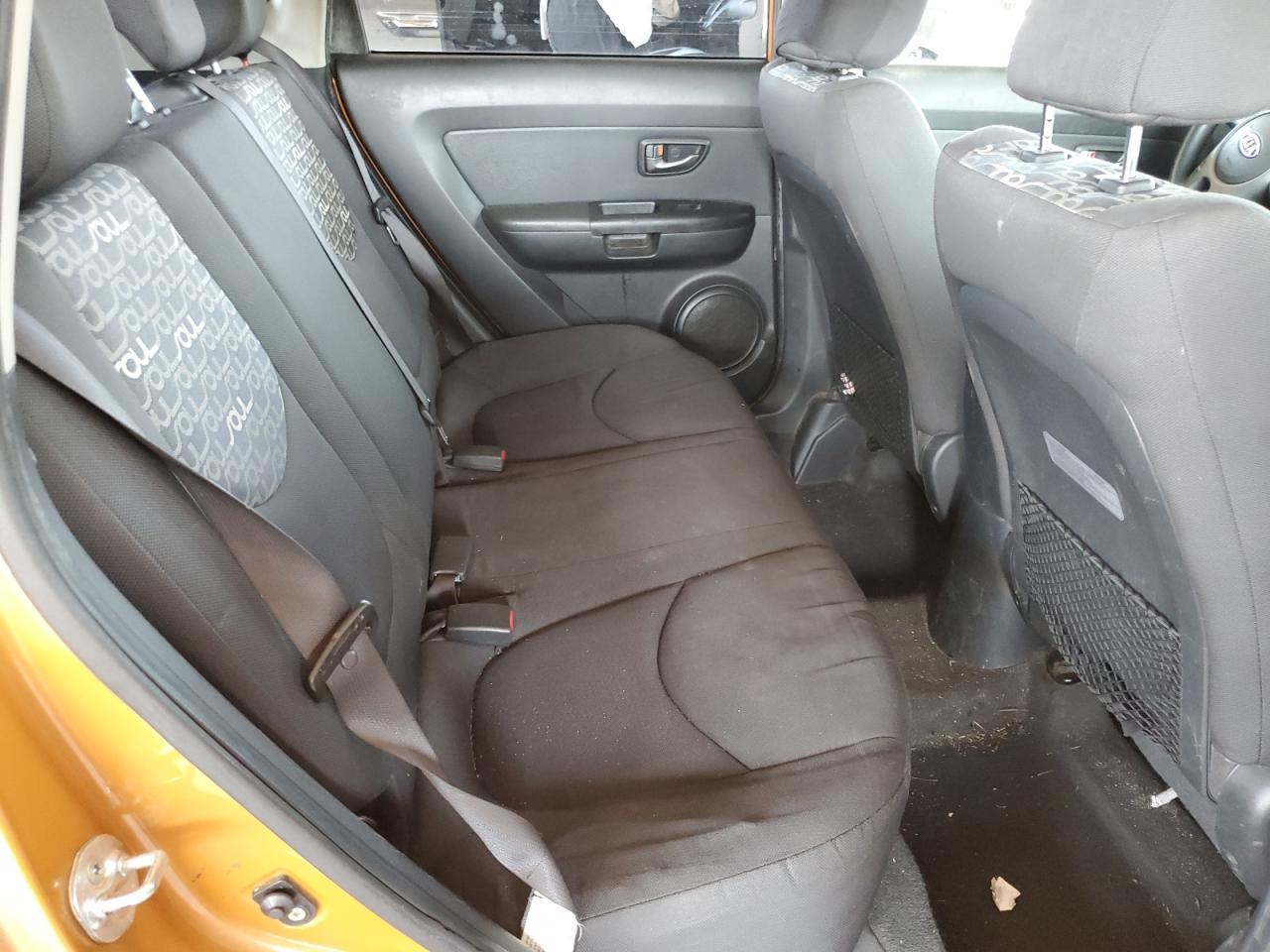 2011 Kia Soul + VIN: KNDJT2A24B7311223 Lot: 63079314