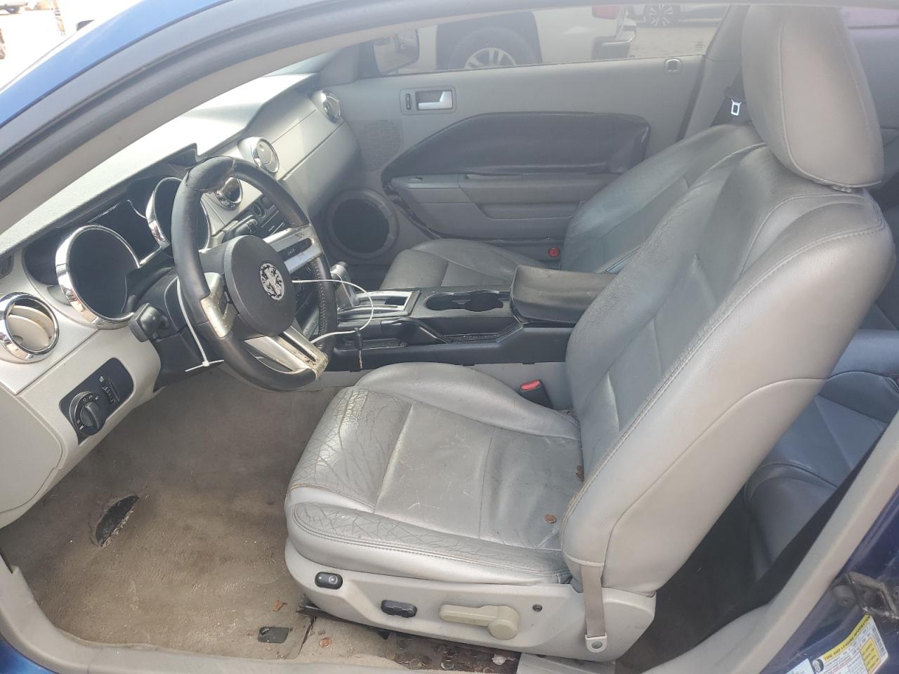 2007 Ford Mustang VIN: 1ZVFT80N375229391 Lot: 61802154