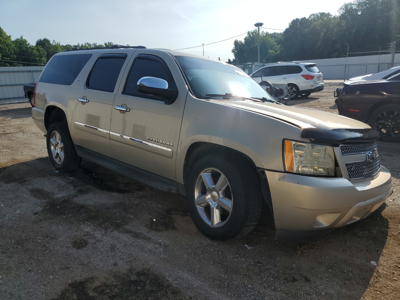 1GNSCKE0XBR289754 2011 Chevrolet Suburban C1500 Ltz