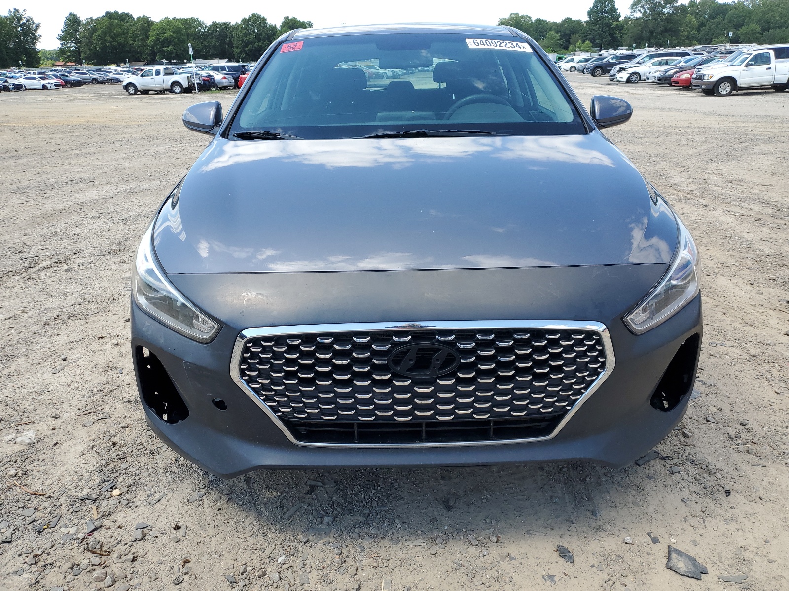 2018 Hyundai Elantra Gt vin: KMHH35LE4JU067124