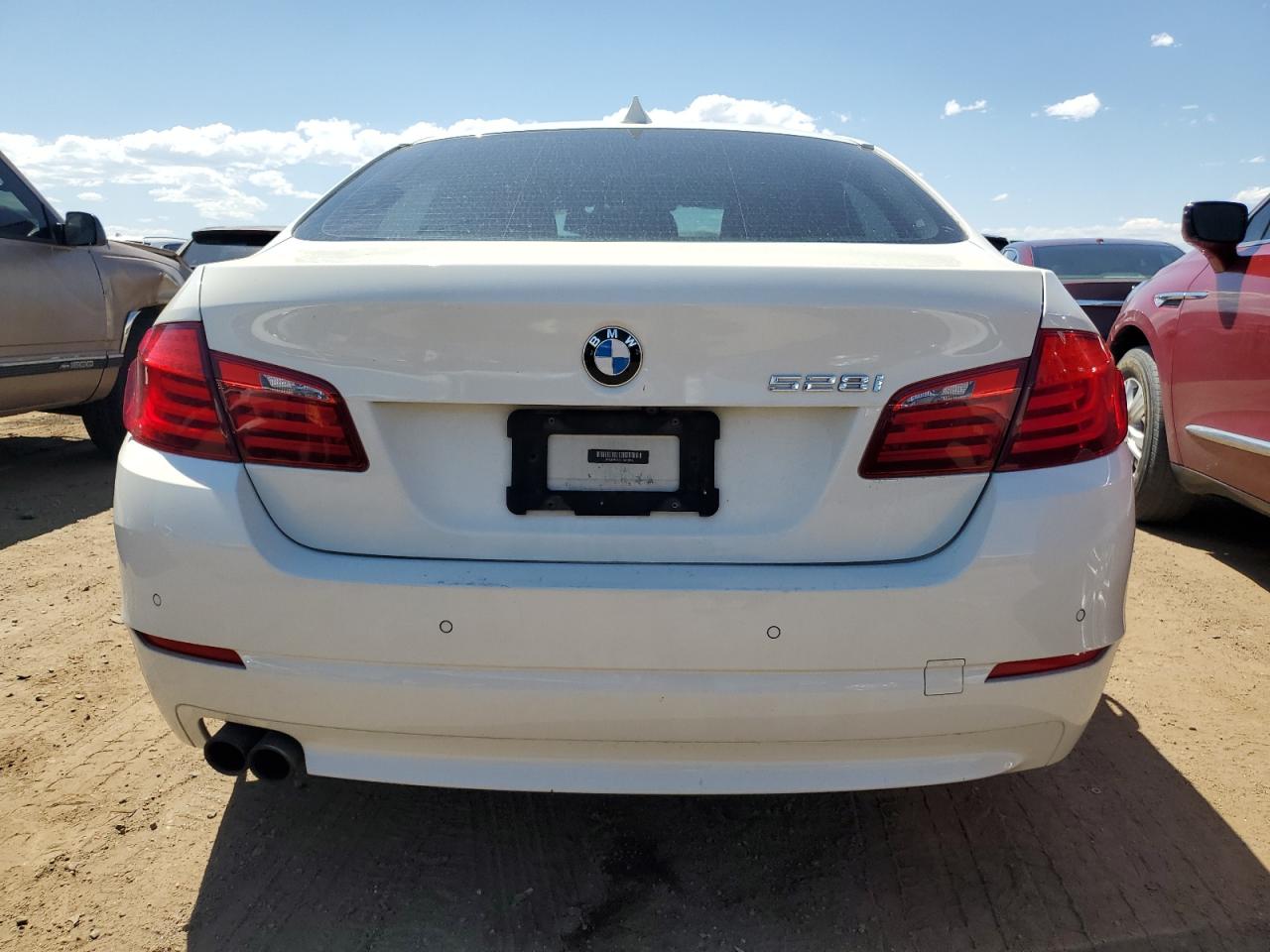 WBAXH5C53CDW02848 2012 BMW 528 Xi