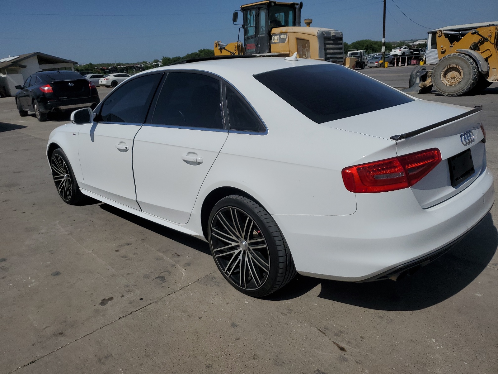 2016 Audi A4 Premium S-Line vin: WAUAFAFL0GN007888