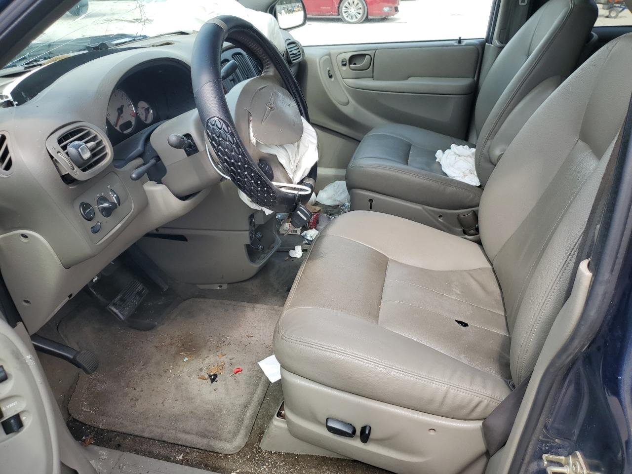 2004 Chrysler Town & Country Touring VIN: 2C4GP54L34R509765 Lot: 61800474