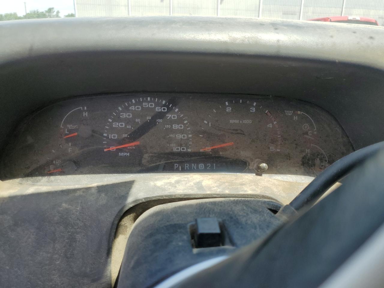 2002 Ford F250 - Image 9