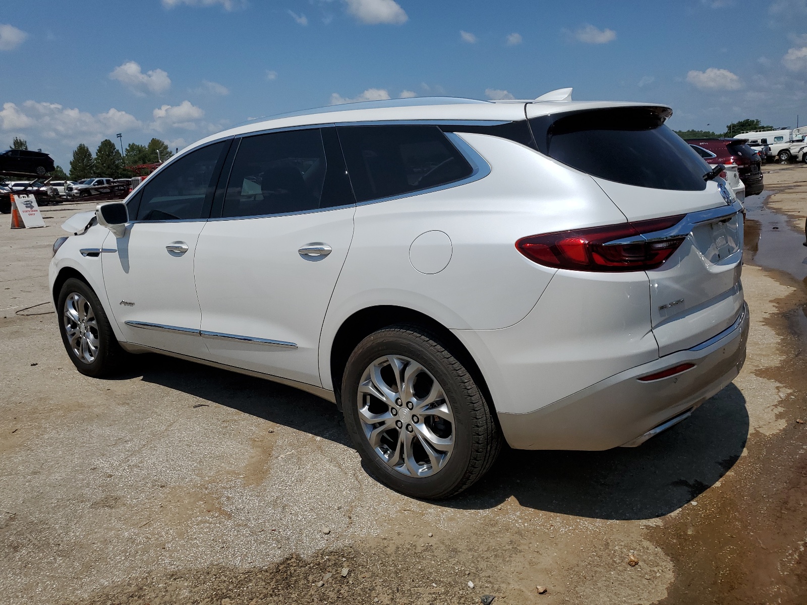 2018 Buick Enclave Avenir vin: 5GAERDKW9JJ234526