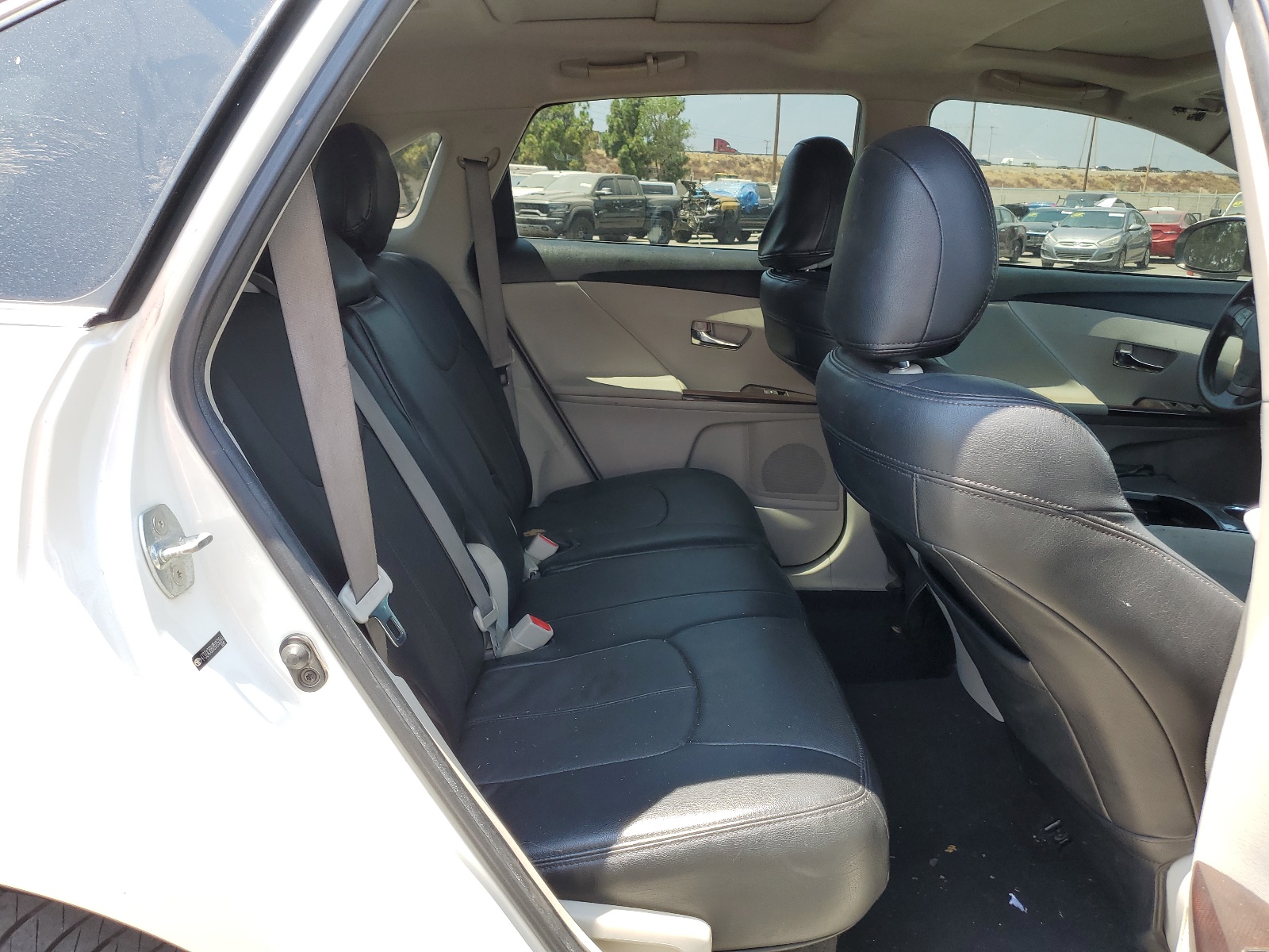 4T3ZA3BBXBU050844 2011 Toyota Venza