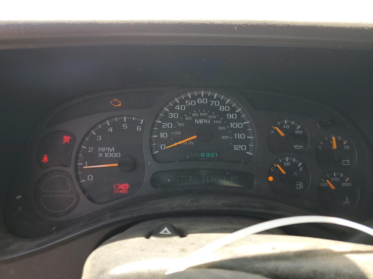 2003 Chevrolet Tahoe K1500 VIN: 1GNEK13T03J241512 Lot: 63991014