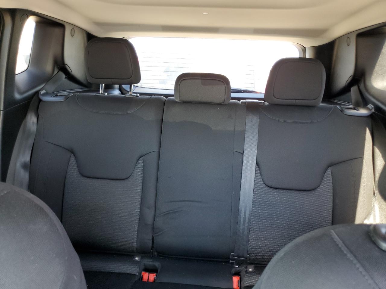 2018 Jeep Renegade Sport VIN: ZACCJBAB0JPH97268 Lot: 63684084