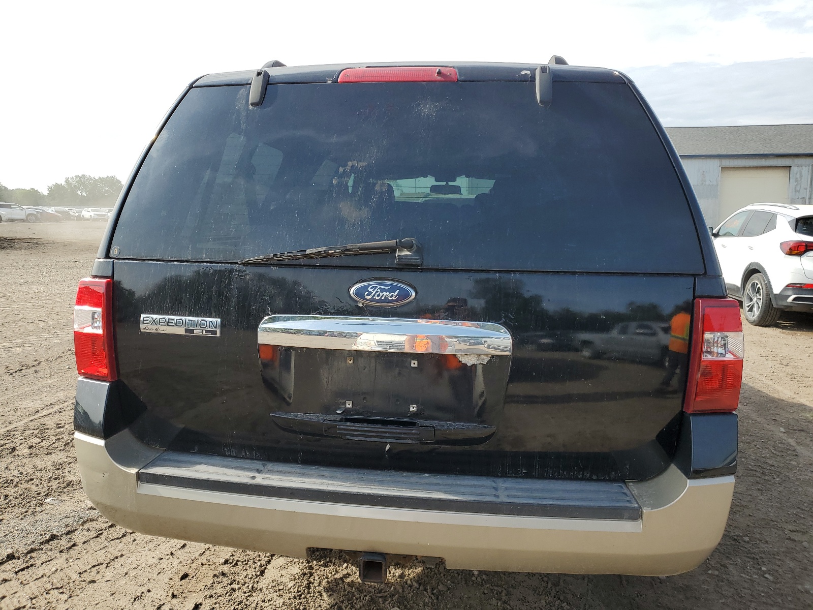 1FMFK18527LA44287 2007 Ford Expedition El Eddie Bauer