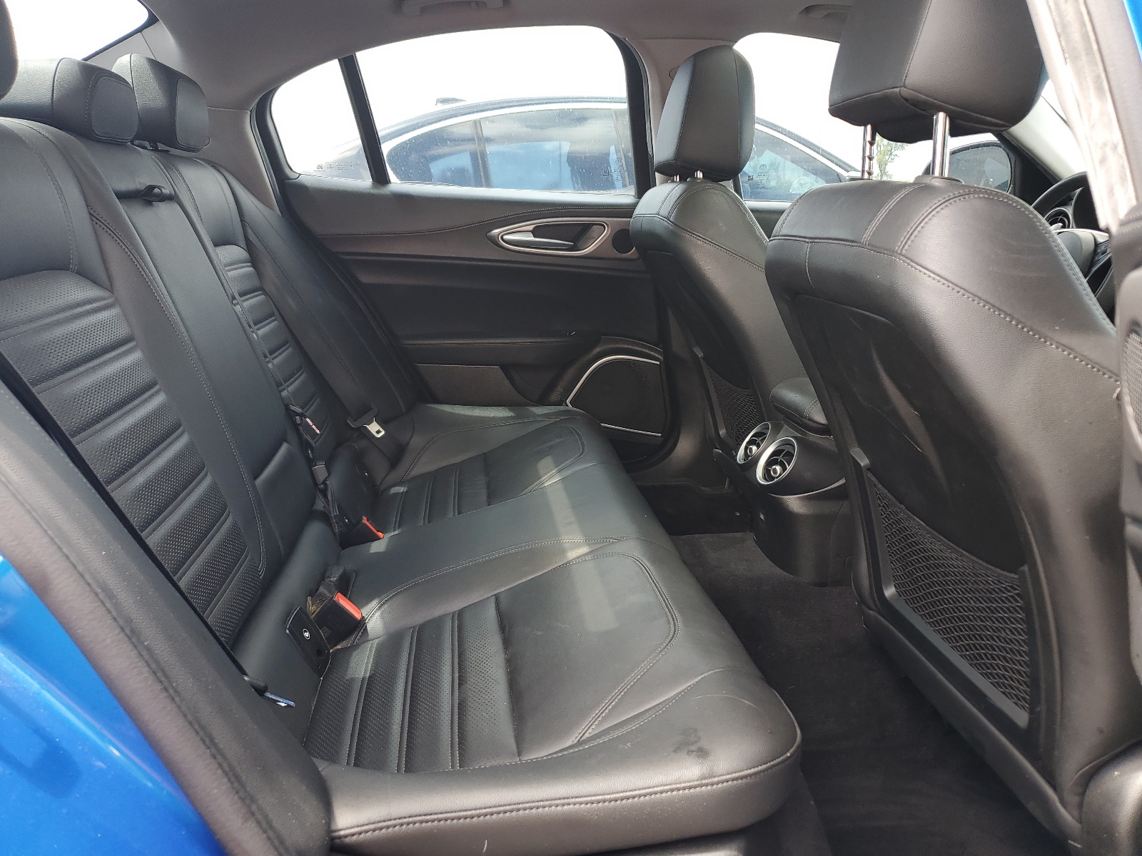 ZARFAECNXJ7594364 2018 Alfa Romeo Giulia Ti