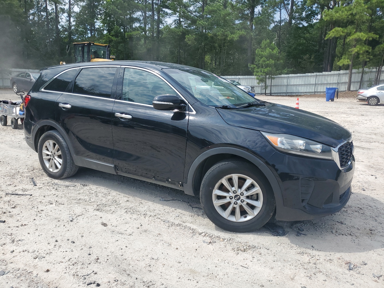 2019 Kia Sorento Lx vin: 5XYPG4A5XKG494876