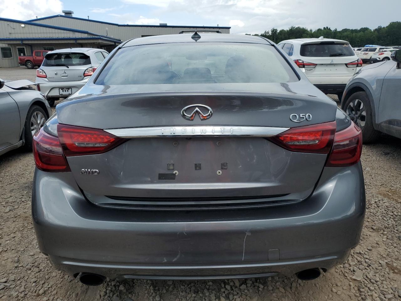 JN1EV7AR2JM444670 2018 Infiniti Q50 Luxe