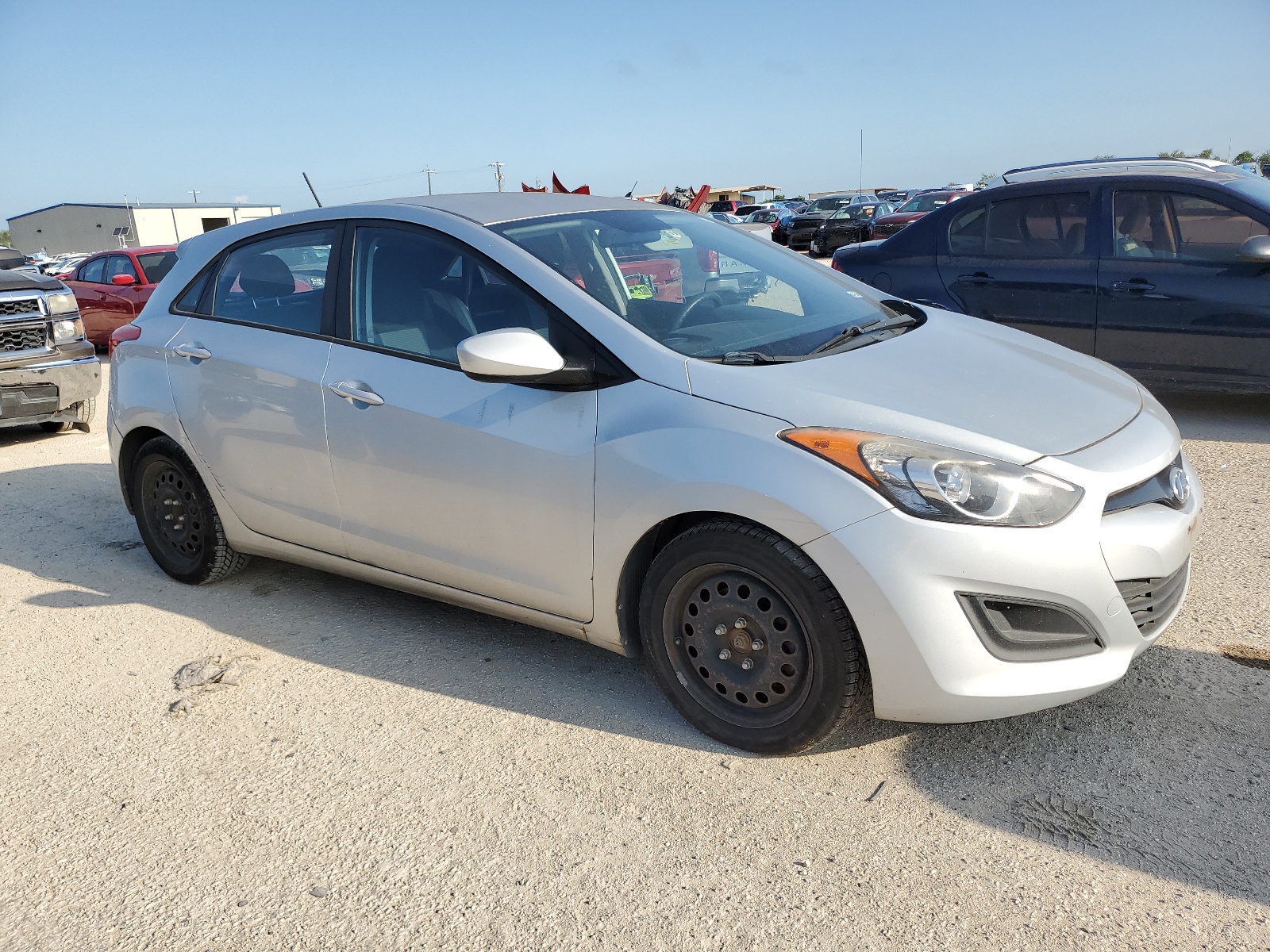 2014 Hyundai Elantra Gt vin: KMHD25LH8EU232884