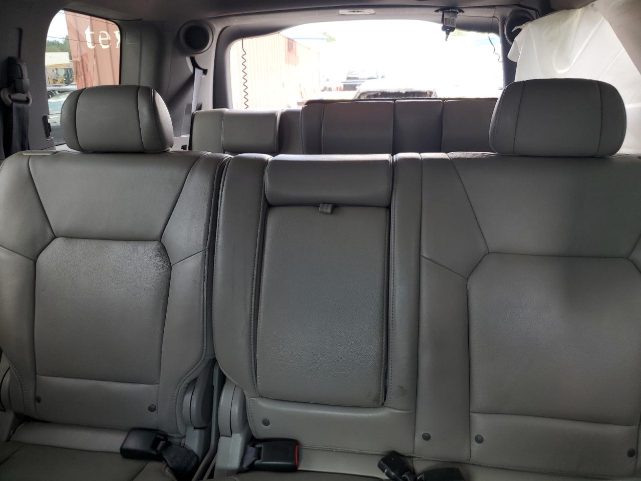 2011 Honda Pilot Touring VIN: 5FNYF3H98BB018966 Lot: 65420324