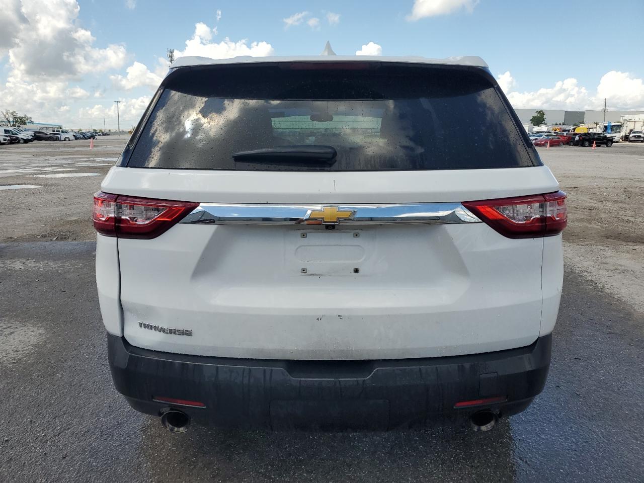 2020 Chevrolet Traverse Ls VIN: 1GNERFKW8LJ104368 Lot: 61532804