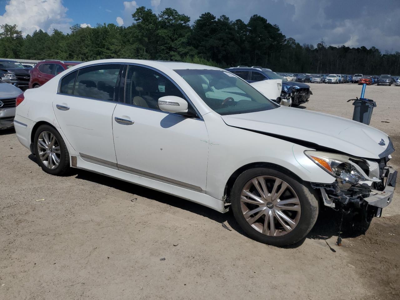 2012 Hyundai Genesis 4.6L VIN: KMHGC4DFXCU198865 Lot: 63553154