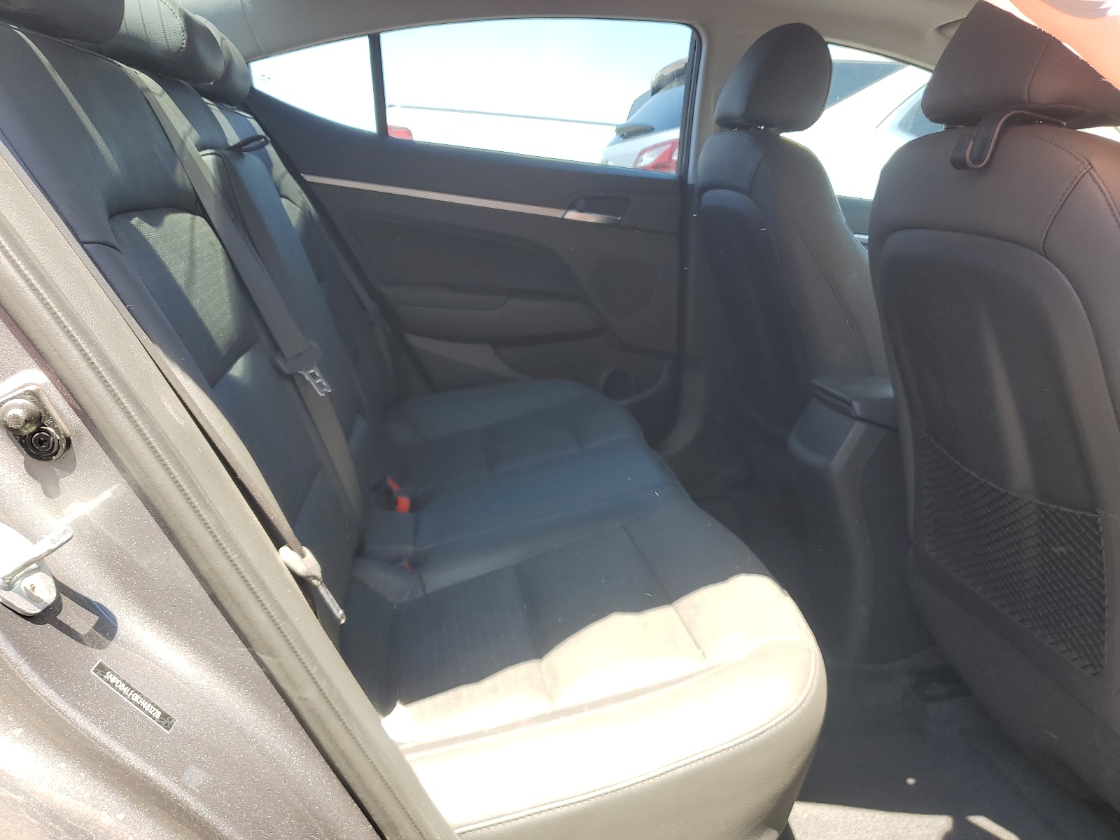 5NPD84LF0KH481228 2019 Hyundai Elantra Sel