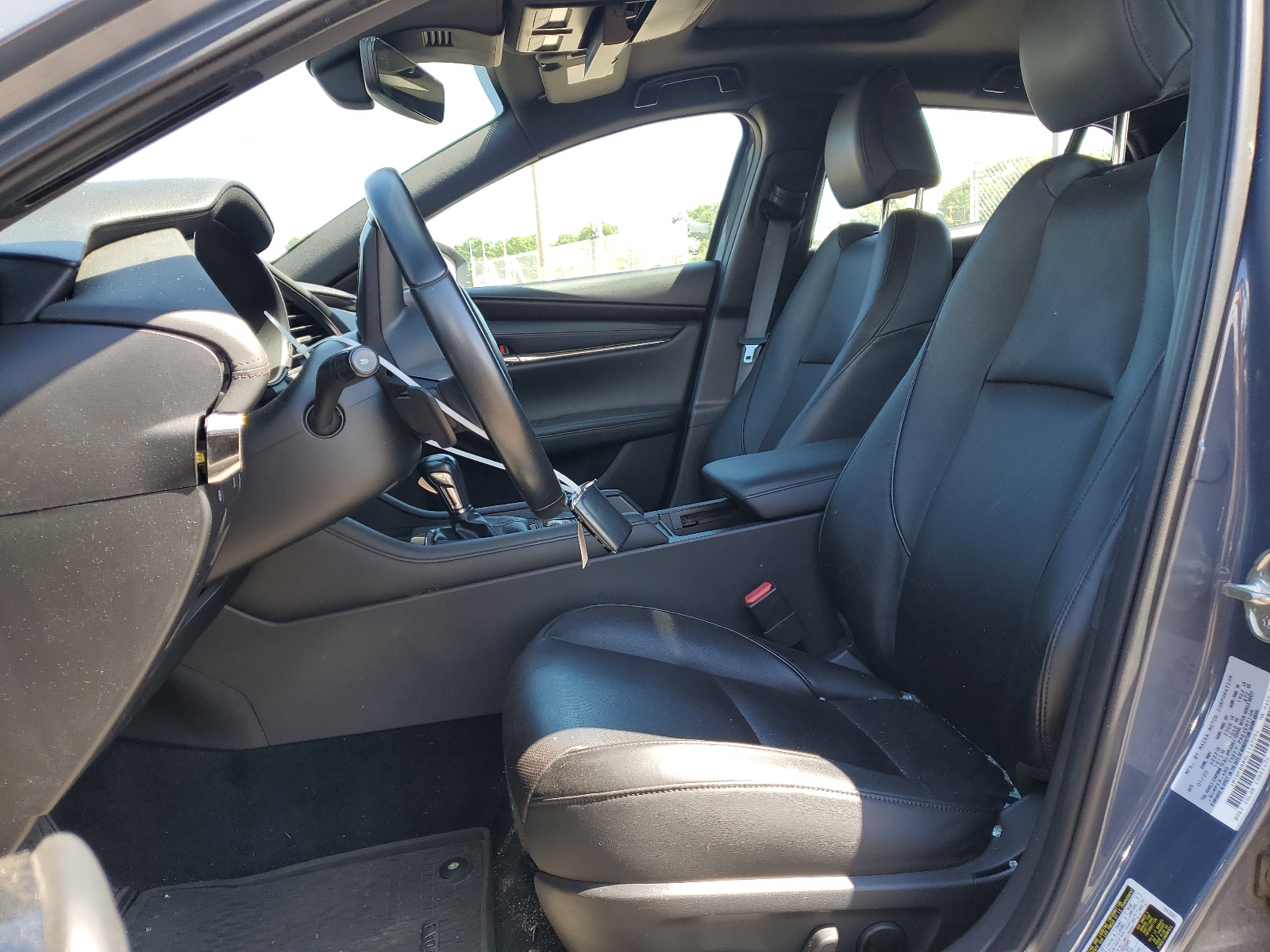 JM1BPBNM9L1167094 2020 Mazda 3 Premium