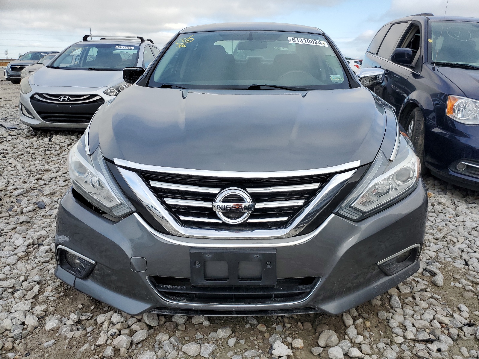 2017 Nissan Altima 2.5 vin: 1N4AL3AP5HC272830