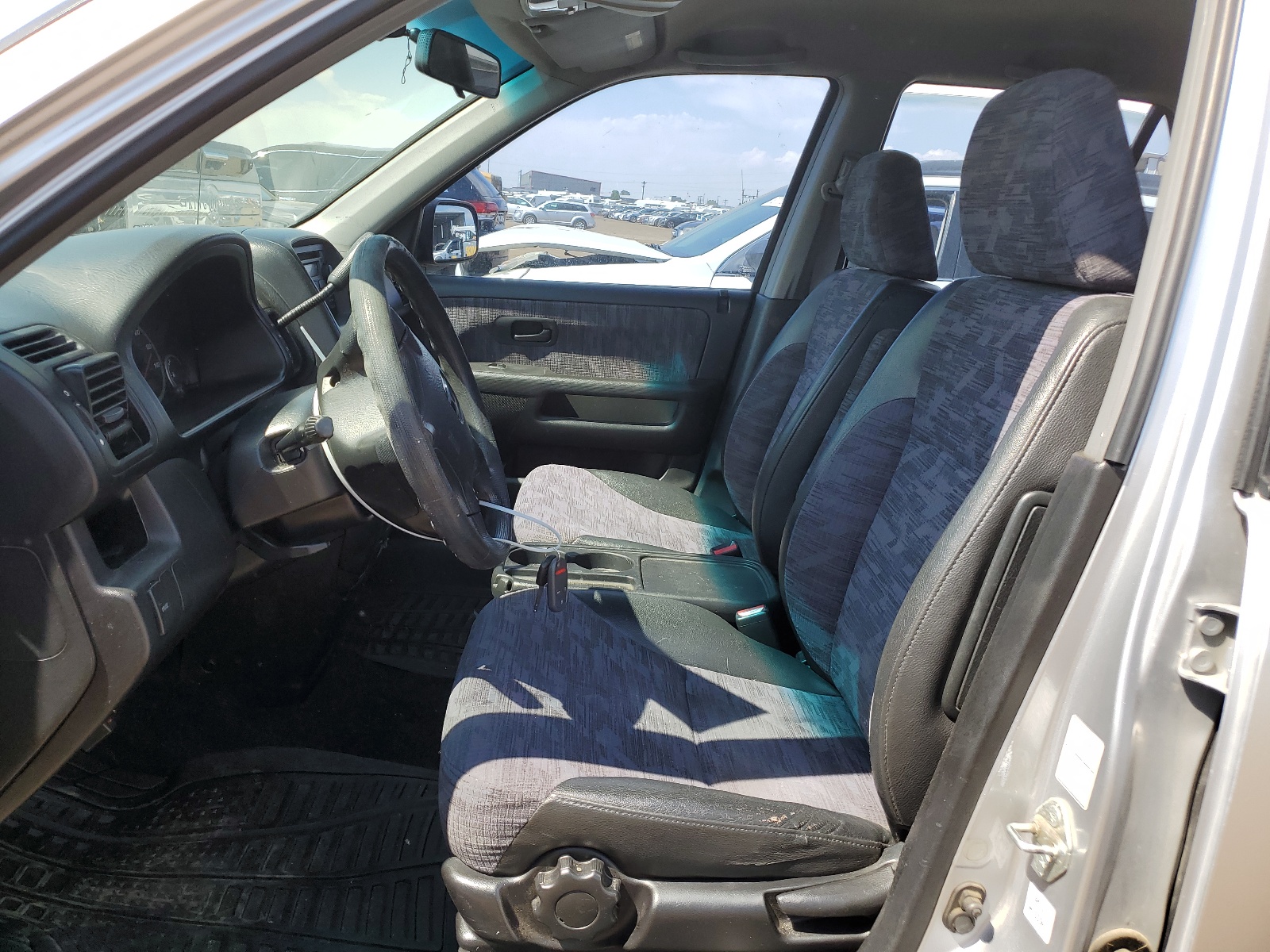 JHLRD785X3C016135 2003 Honda Cr-V Lx