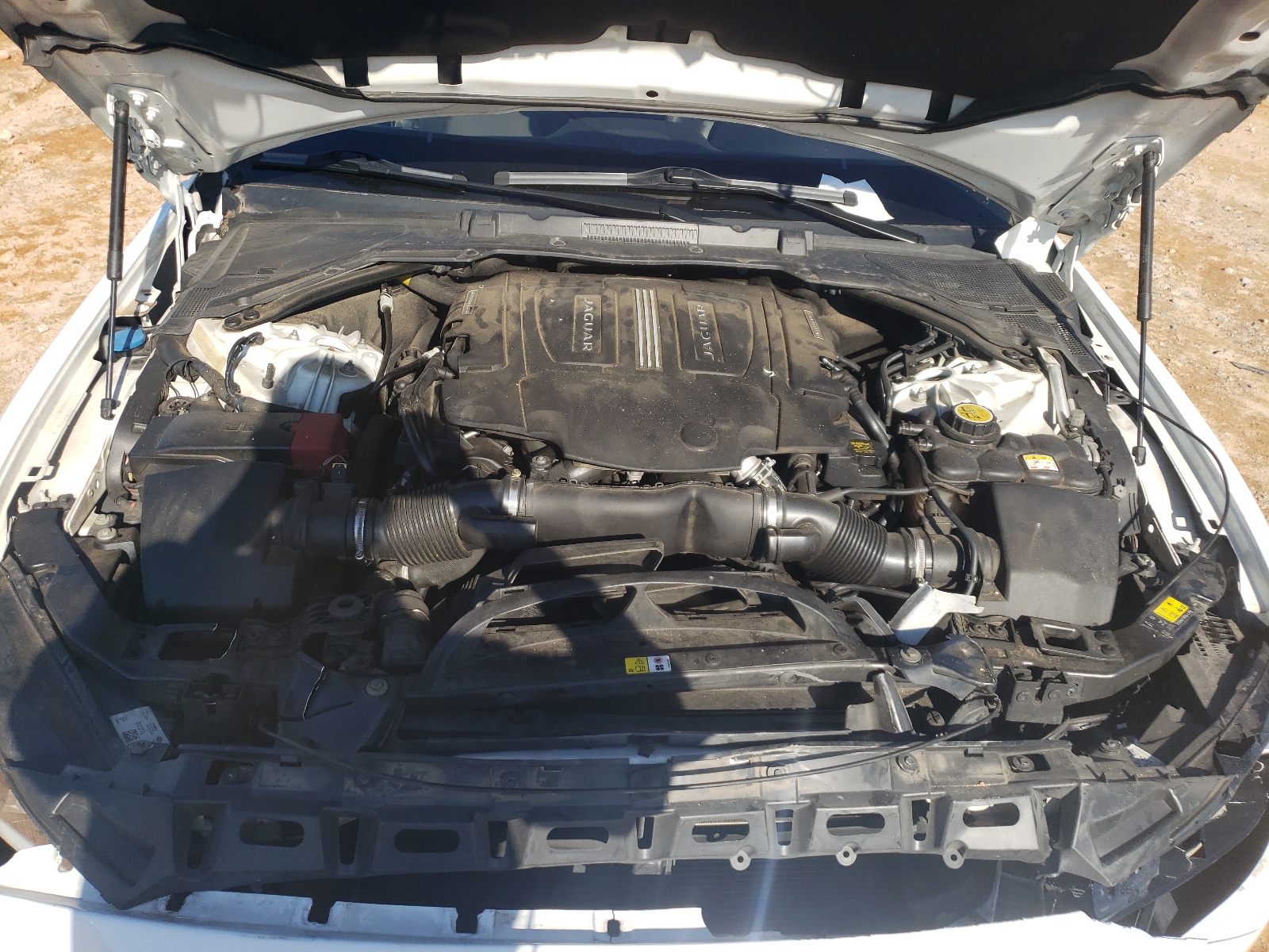 SAJAJ4BV3HCP10202 2017 Jaguar Xe Premium