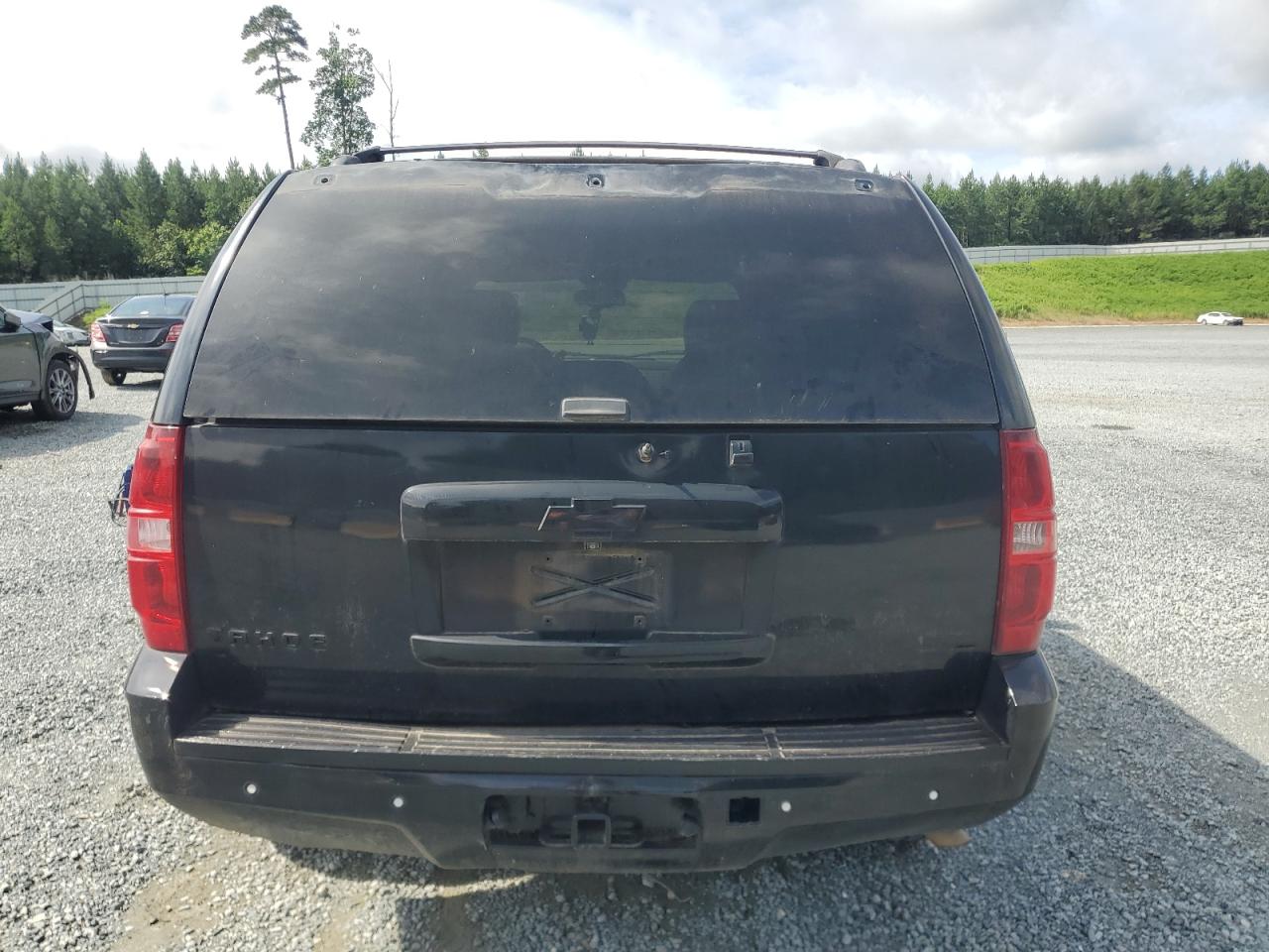 2008 Chevrolet Tahoe K1500 VIN: 1GNFK13008R152641 Lot: 62619974