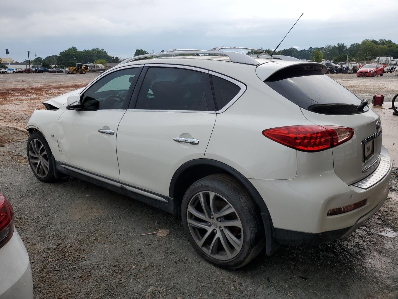 VIN JN1BJ0RP1GM233266 2016 INFINITI QX50 no.2