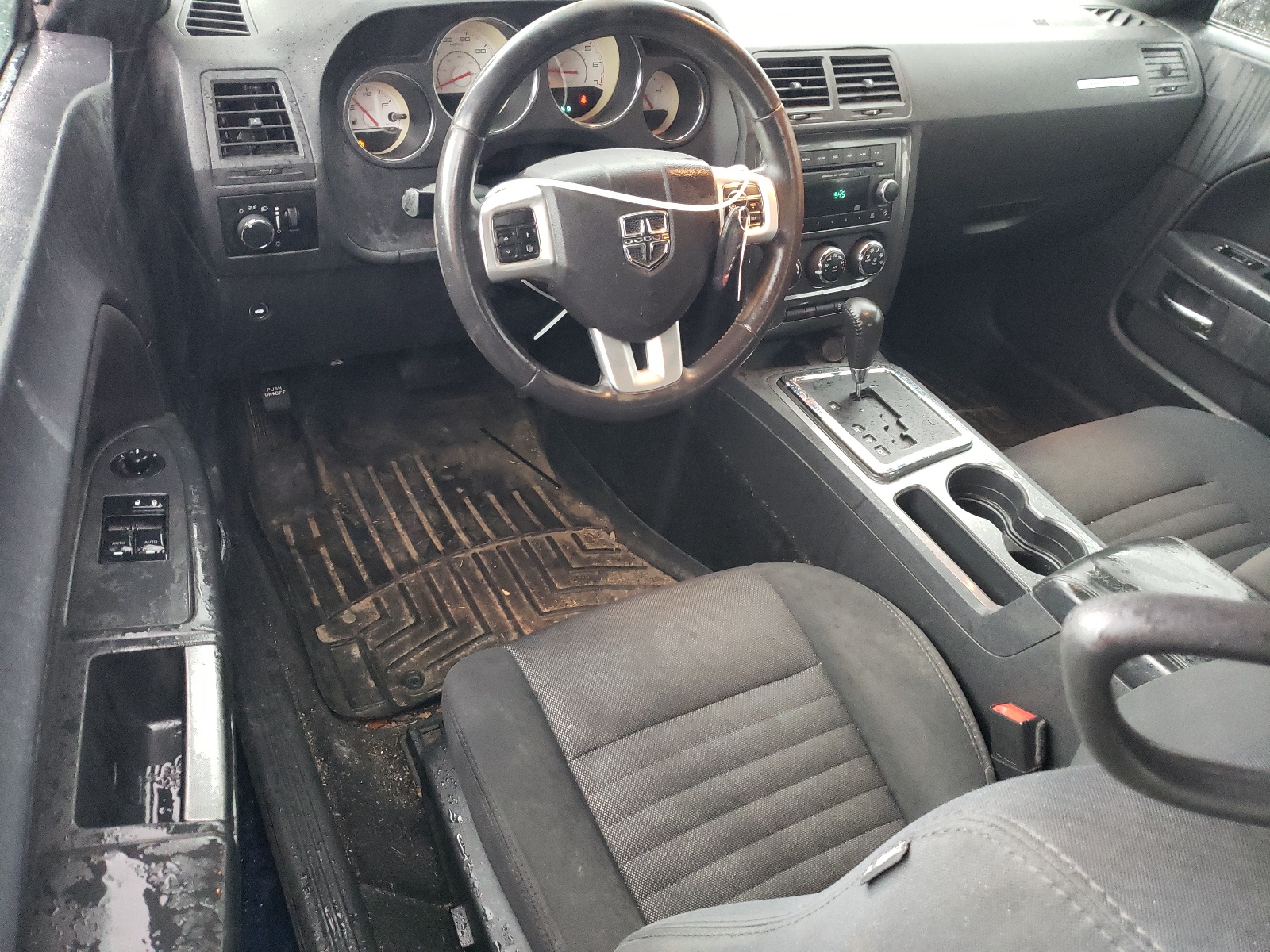 2C3CDYAG1DH718805 2013 Dodge Challenger Sxt