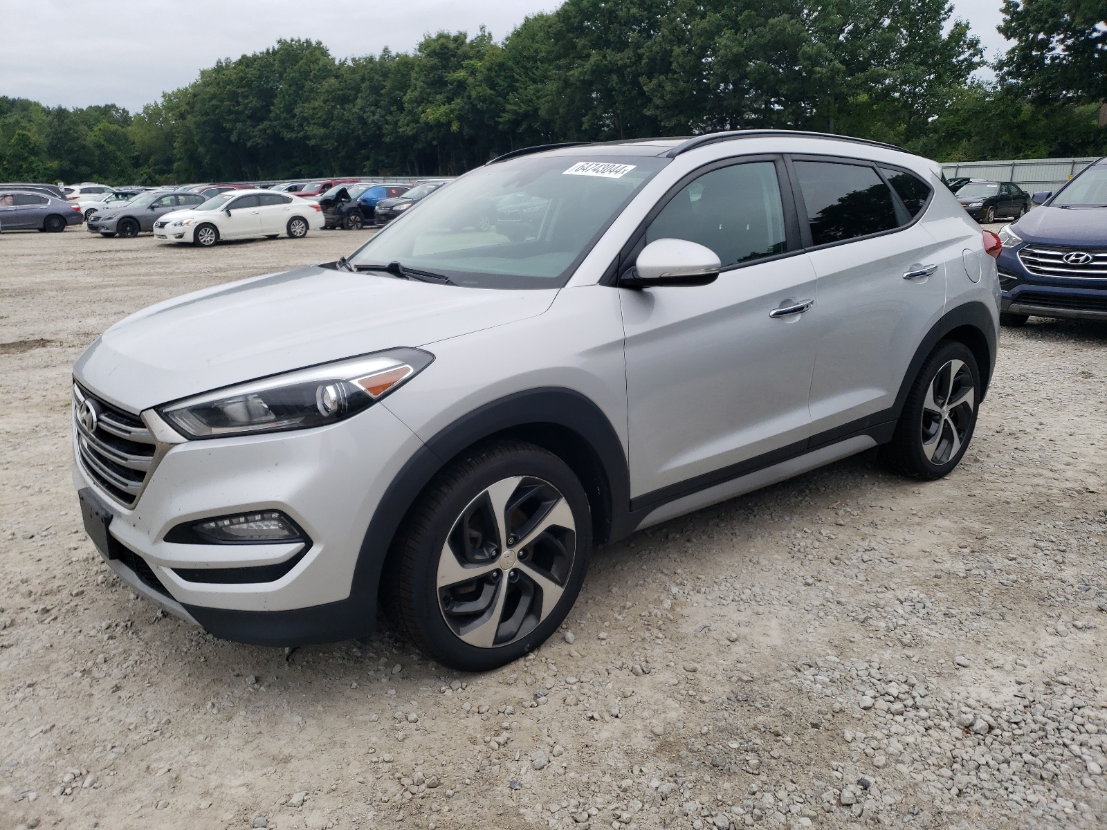 2018 Hyundai Tucson Value vin: KM8J3CA24JU723983