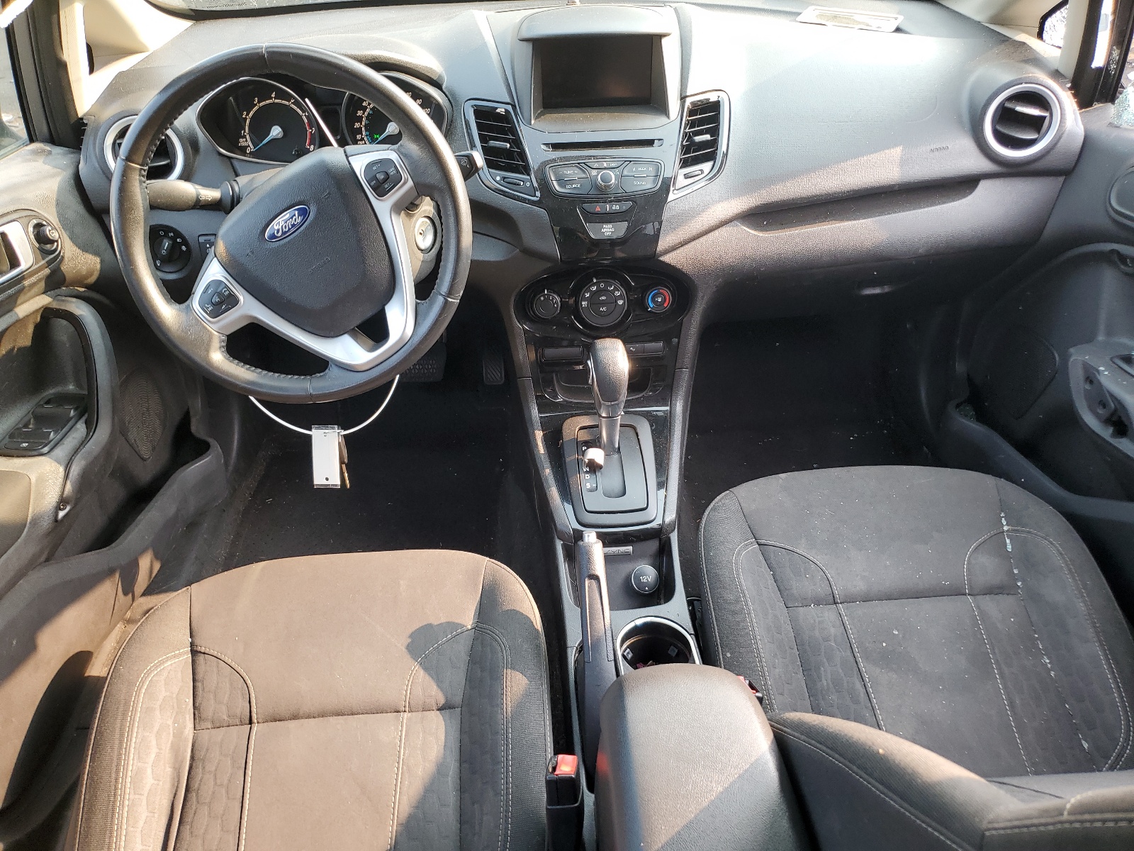 3FADP4EJ1FM225030 2015 Ford Fiesta Se