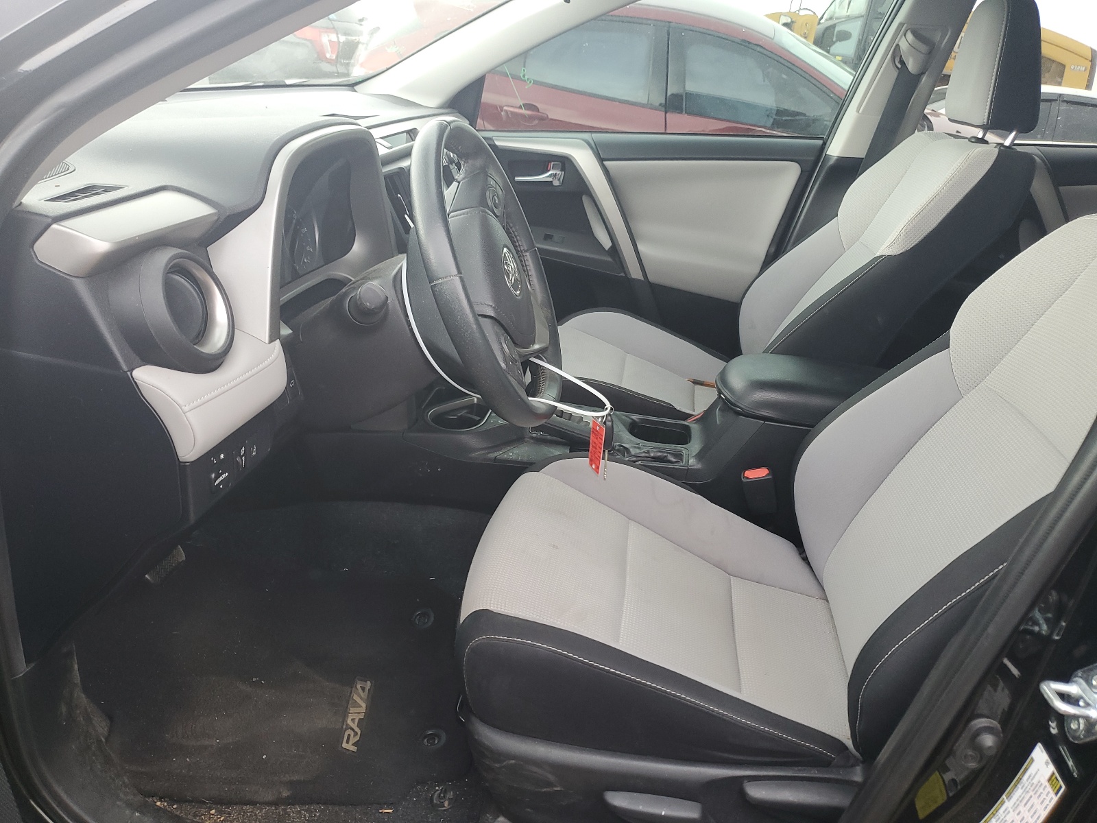 2T3WFREV4HW344374 2017 Toyota Rav4 Xle