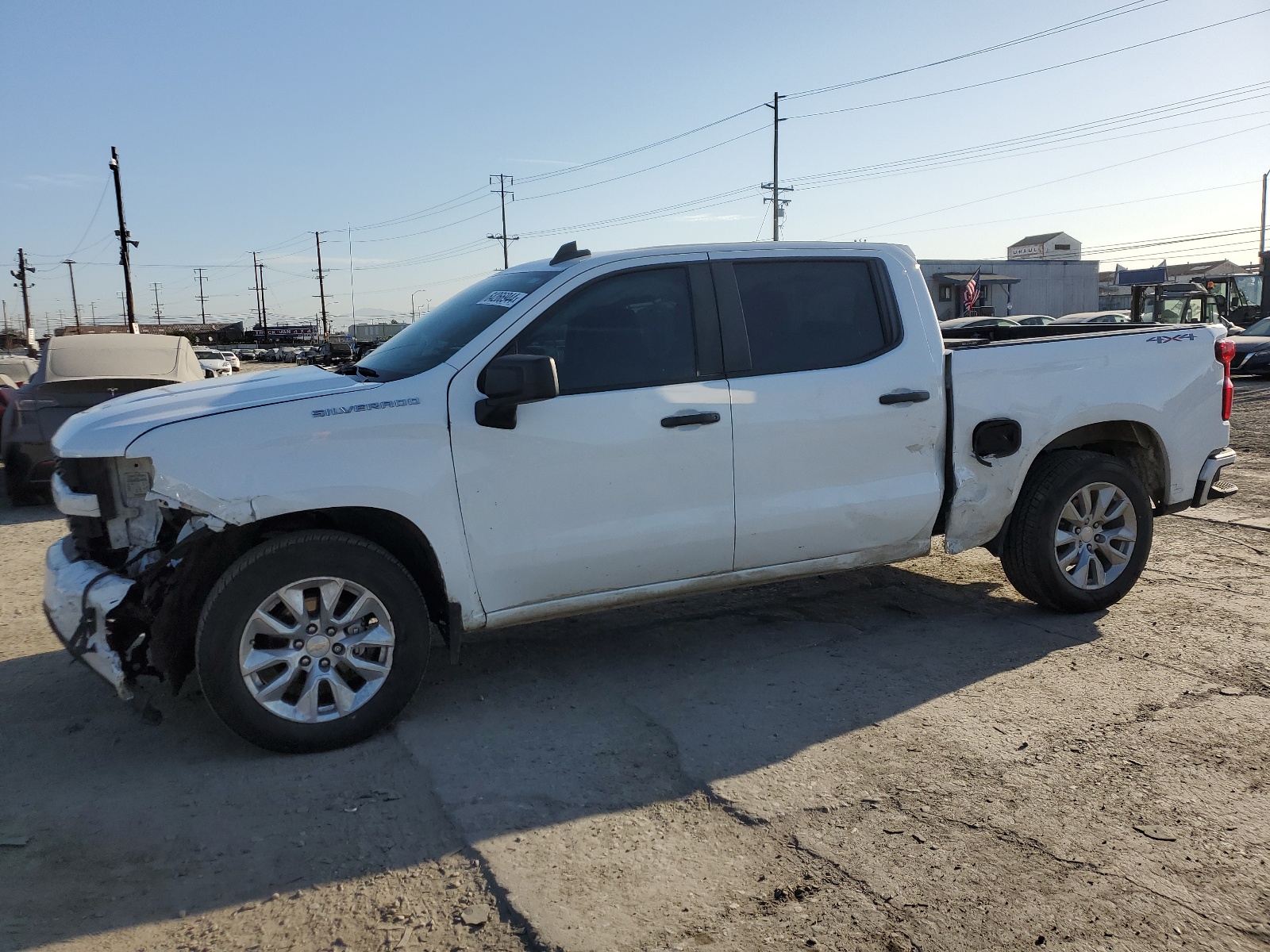 2022 Chevrolet Silverado Ltd K1500 Custom vin: 3GCPYBEK7NG190976