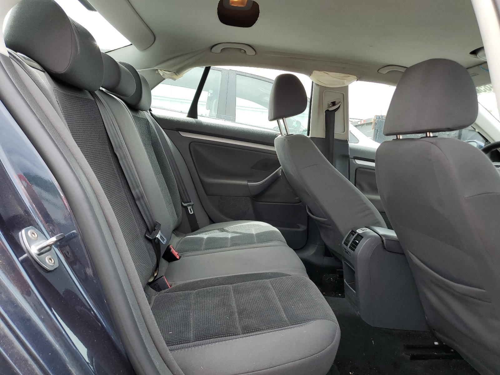 3VWJZ71K68M103240 2008 Volkswagen Jetta S