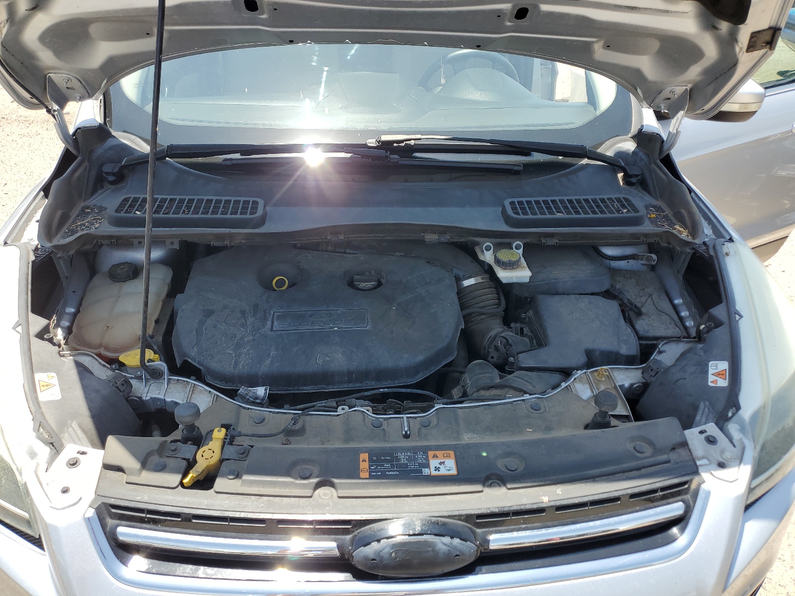 1FMCU0J99EUE27364 2014 Ford Escape Titanium