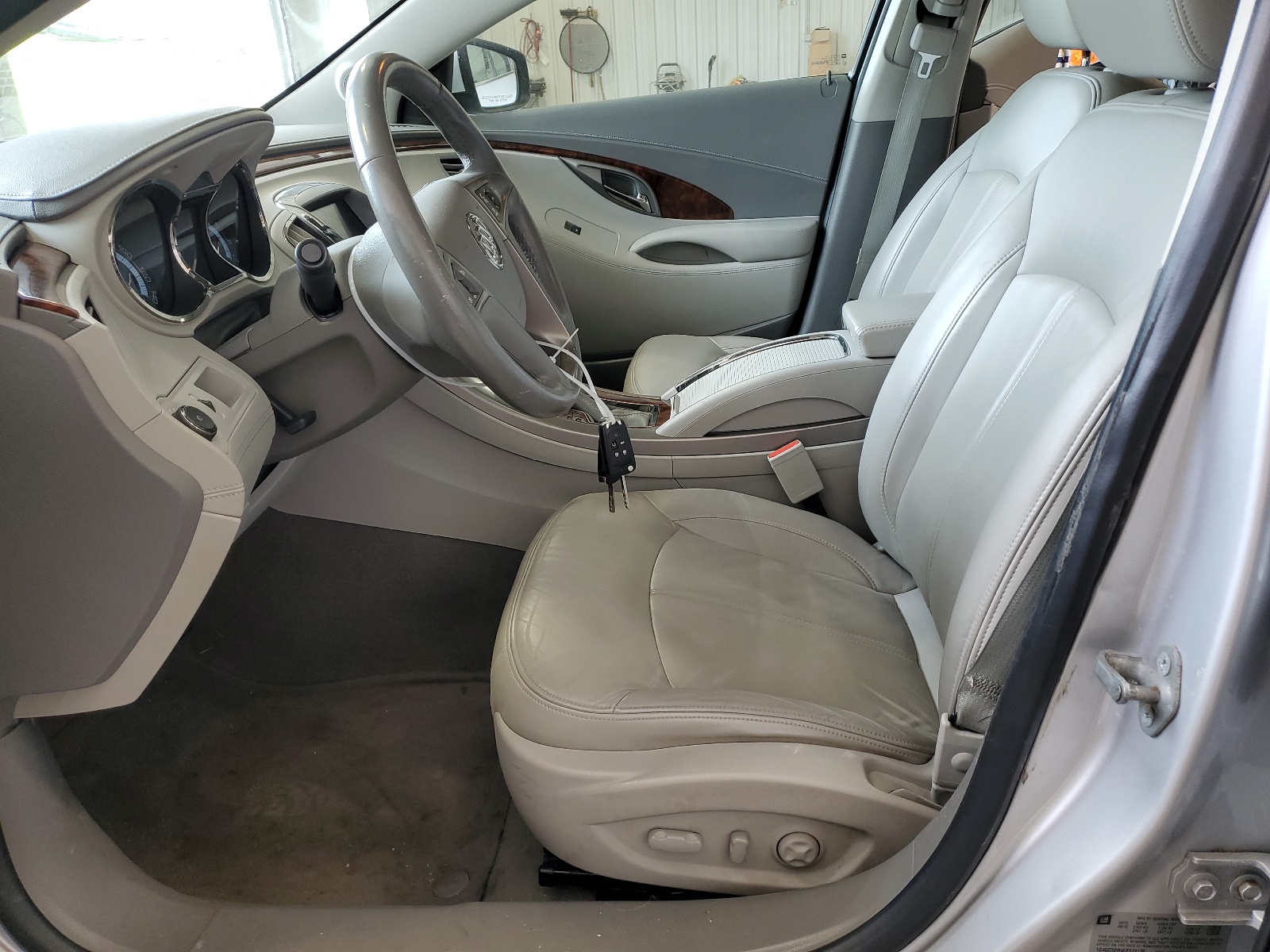 1G4GC5ER4CF373176 2012 Buick Lacrosse