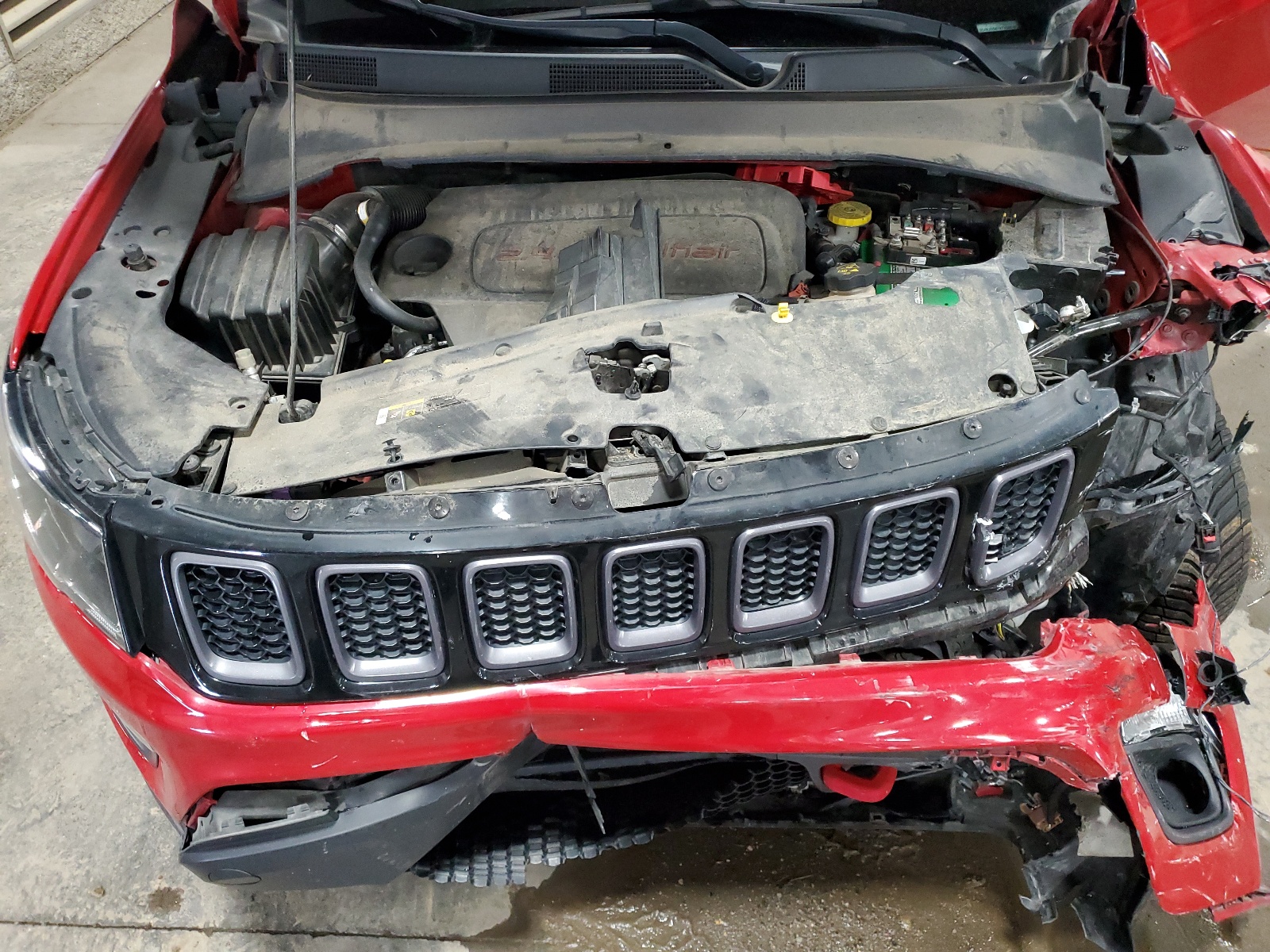 3C4NJDDB1KT650810 2019 Jeep Compass Trailhawk