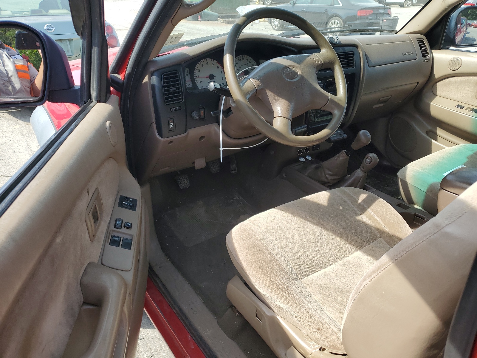 5TEWN72N52Z024407 2002 Toyota Tacoma Xtr