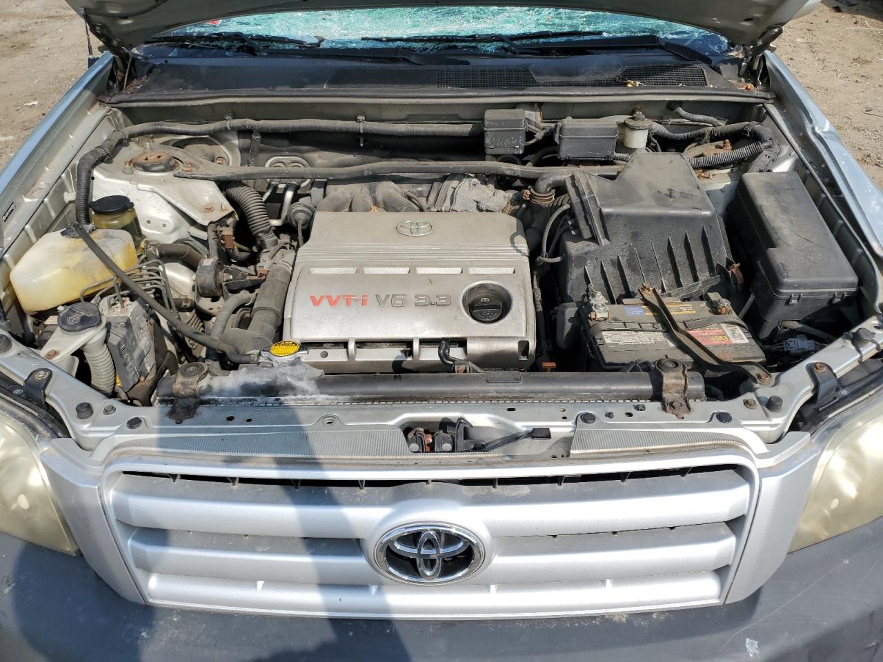 JTEDP21A740038326 2004 Toyota Highlander Base