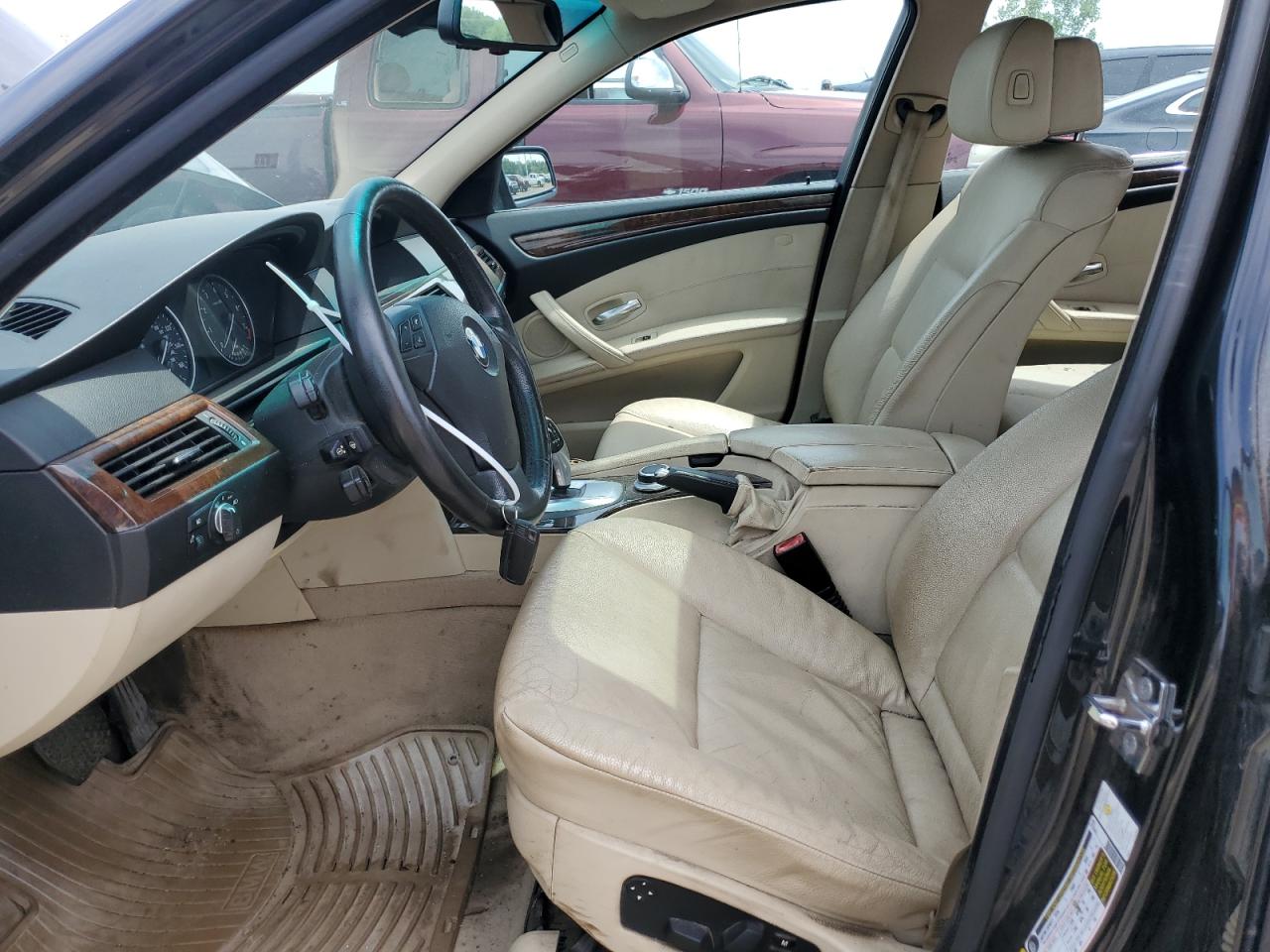 2008 BMW 528 Xi VIN: WBANV13538CZ58898 Lot: 61902374