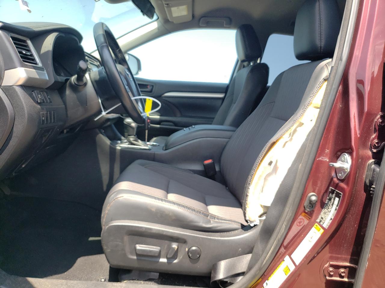 2017 Toyota Highlander Le VIN: 5TDZZRFH9HS207350 Lot: 64406514