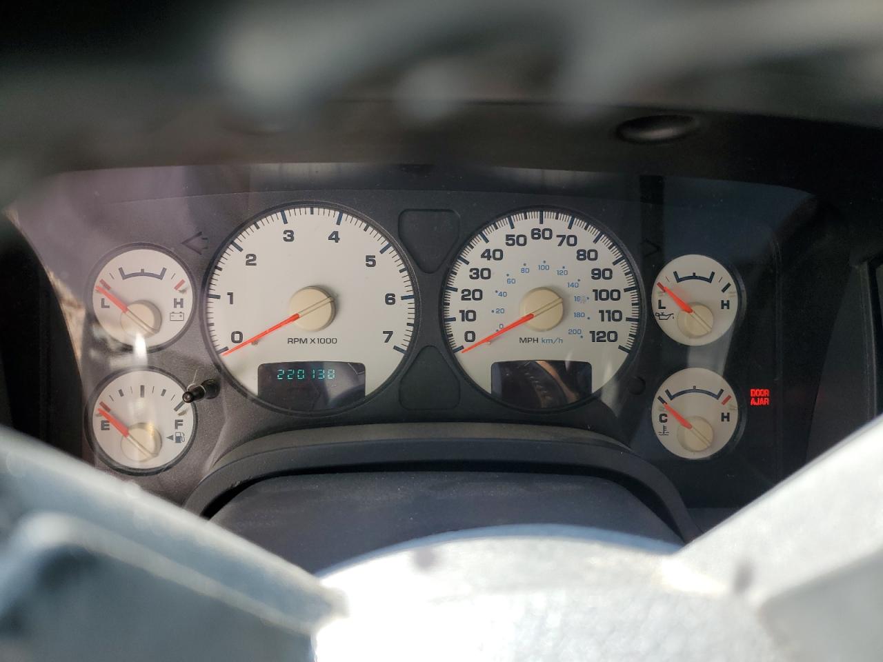 2004 Dodge Ram 1500 St VIN: 1D7HU18D94J278888 Lot: 61736374