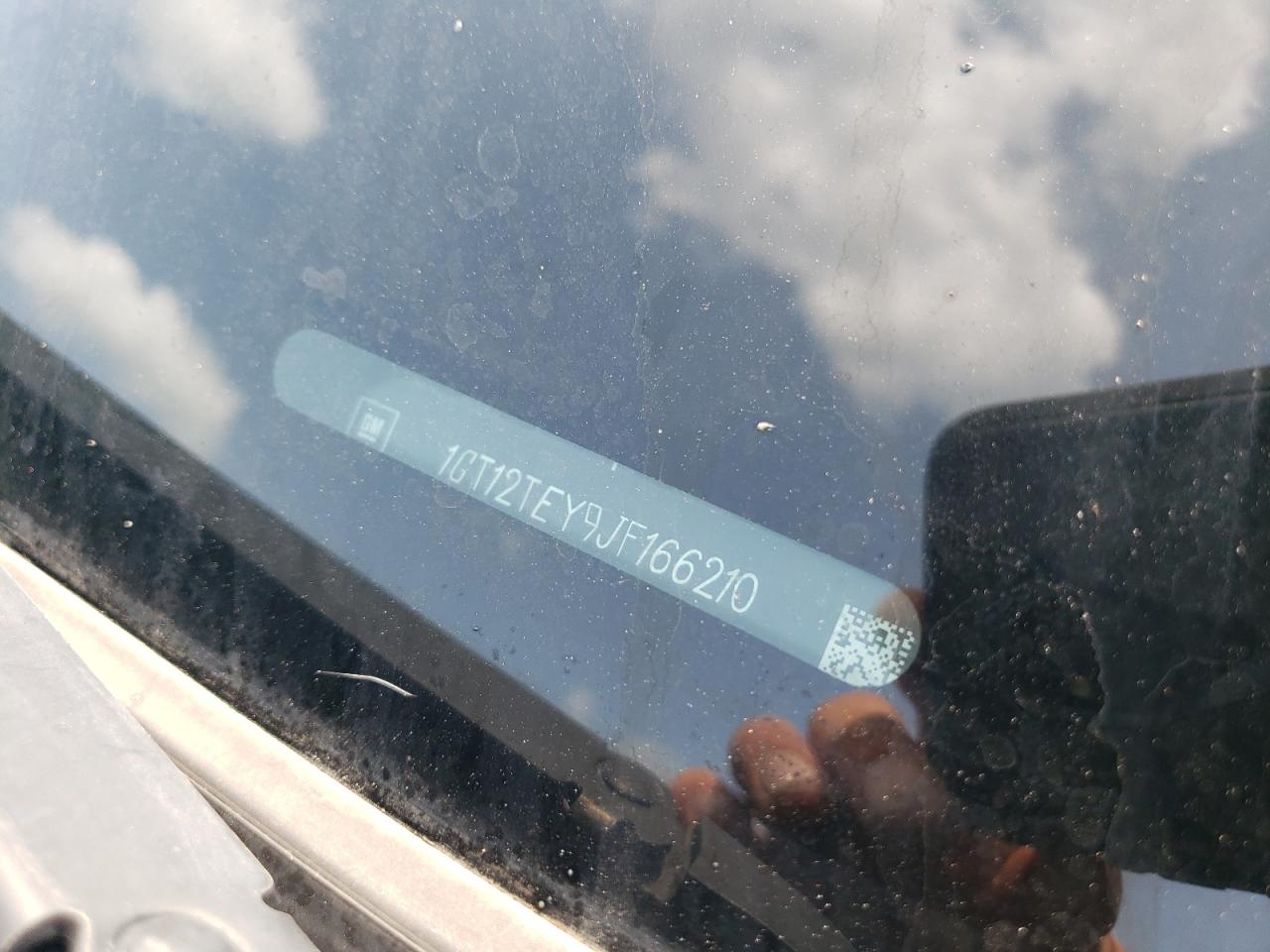 2018 GMC Sierra - Image 13