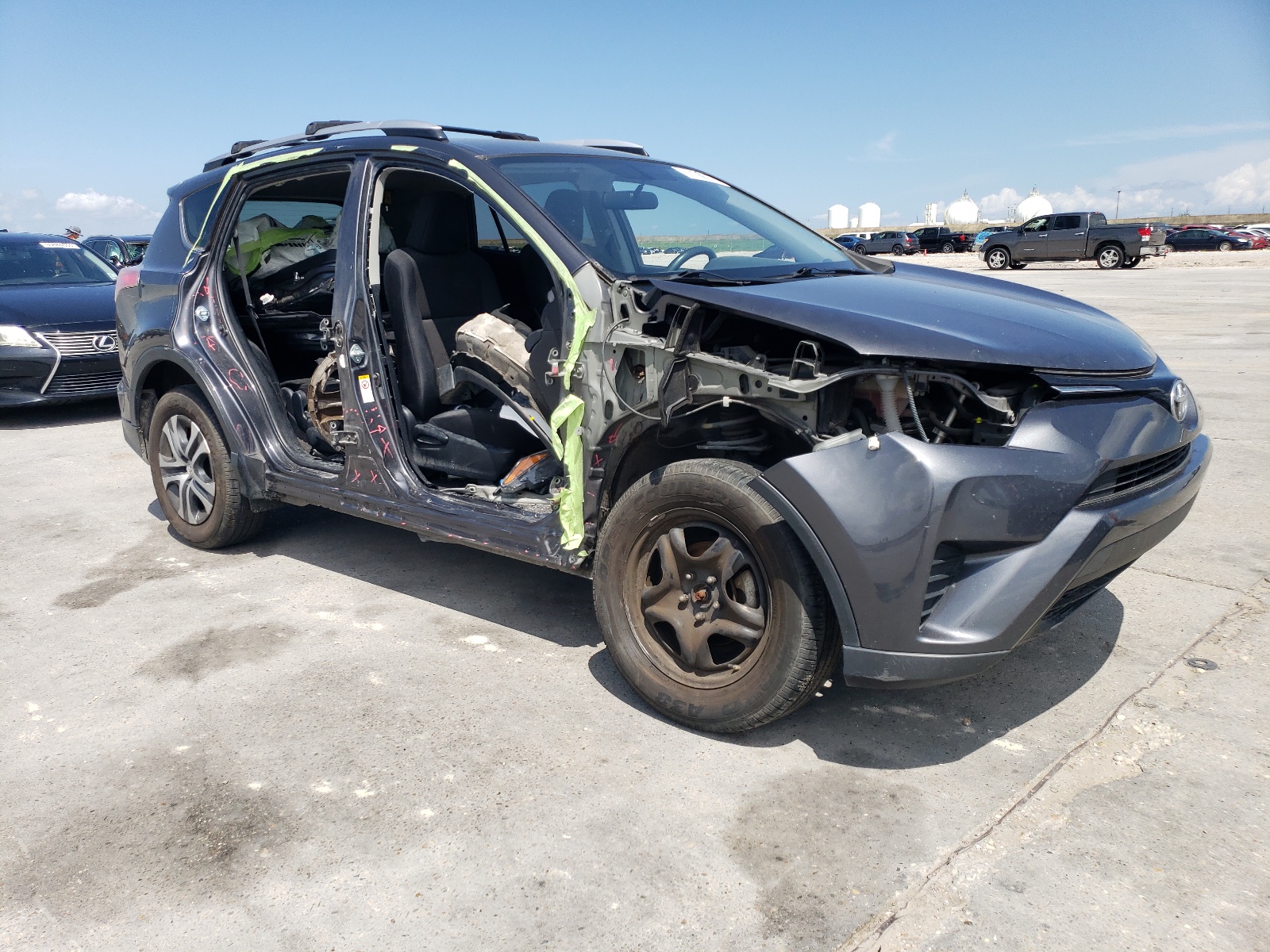 2016 Toyota Rav4 Le vin: JTMZFREV8GJ085513