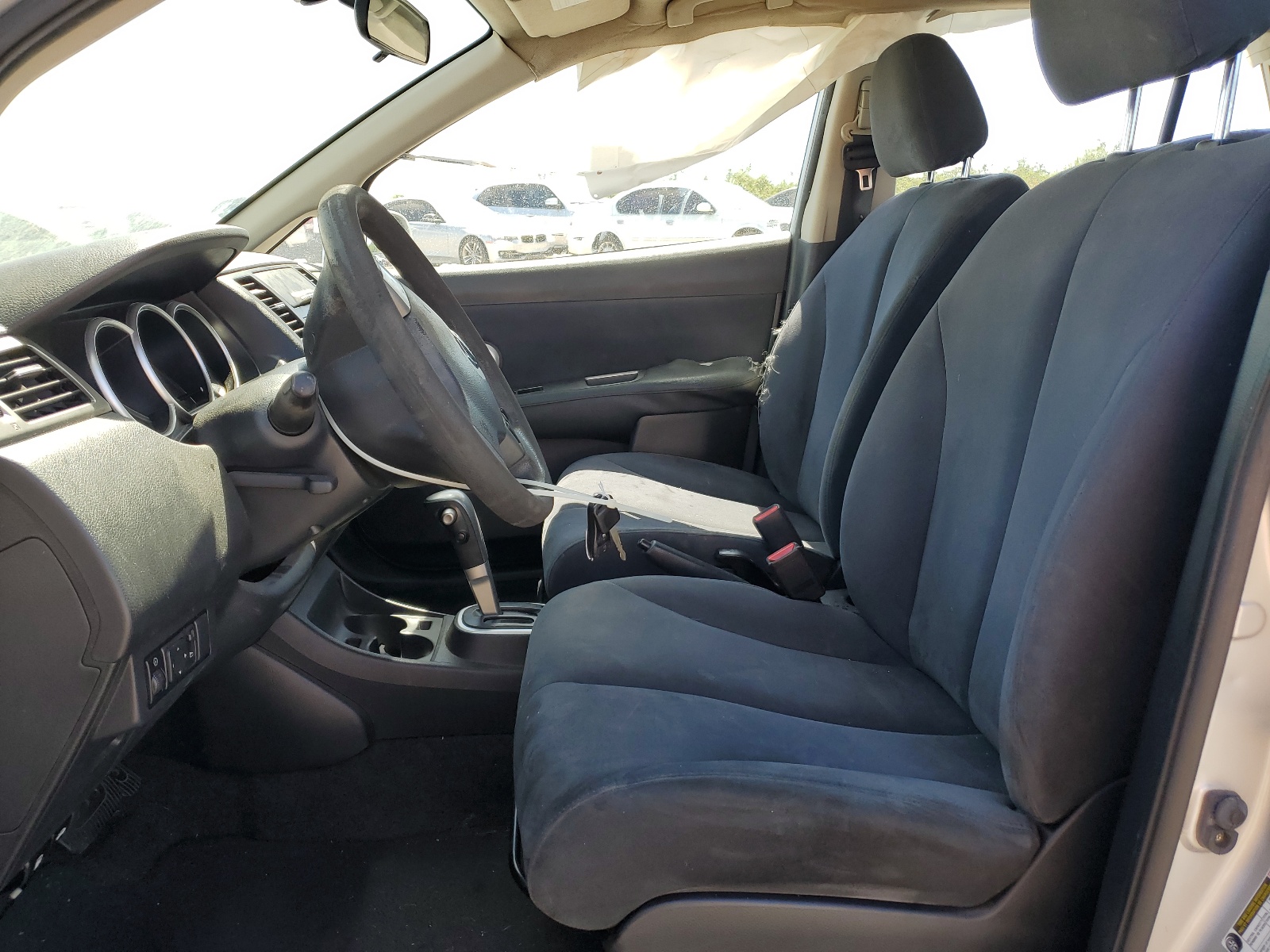 3N1BC11E79L395619 2009 Nissan Versa S