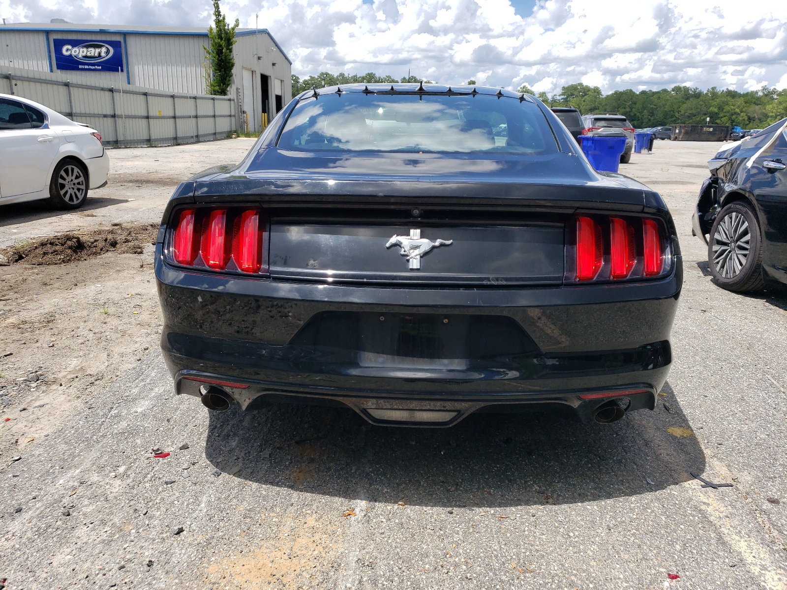 1FA6P8AM9H5208193 2017 Ford Mustang